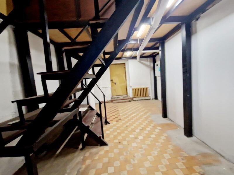 Аренда отдельного здания Большая Пироговская ул,  д. 37-43