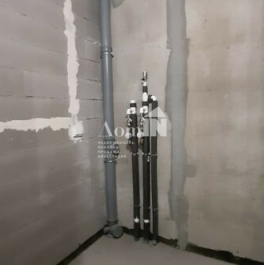 Продажа 2-комн квартиры на вторичном рынке Кубинская улица,  д. 82 к3 с1