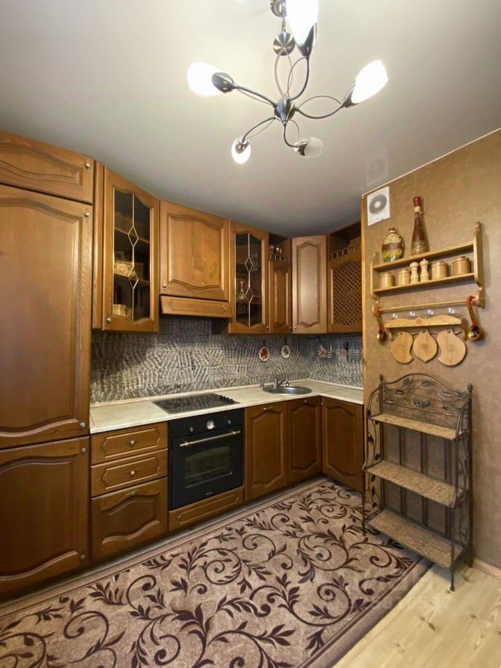 Продажа 3-комн квартиры на вторичном рынке Привольная улица, 9к2