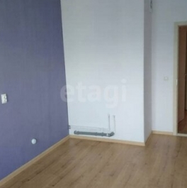 Продажа 3-комн квартиры на вторичном рынке улица Крыленко