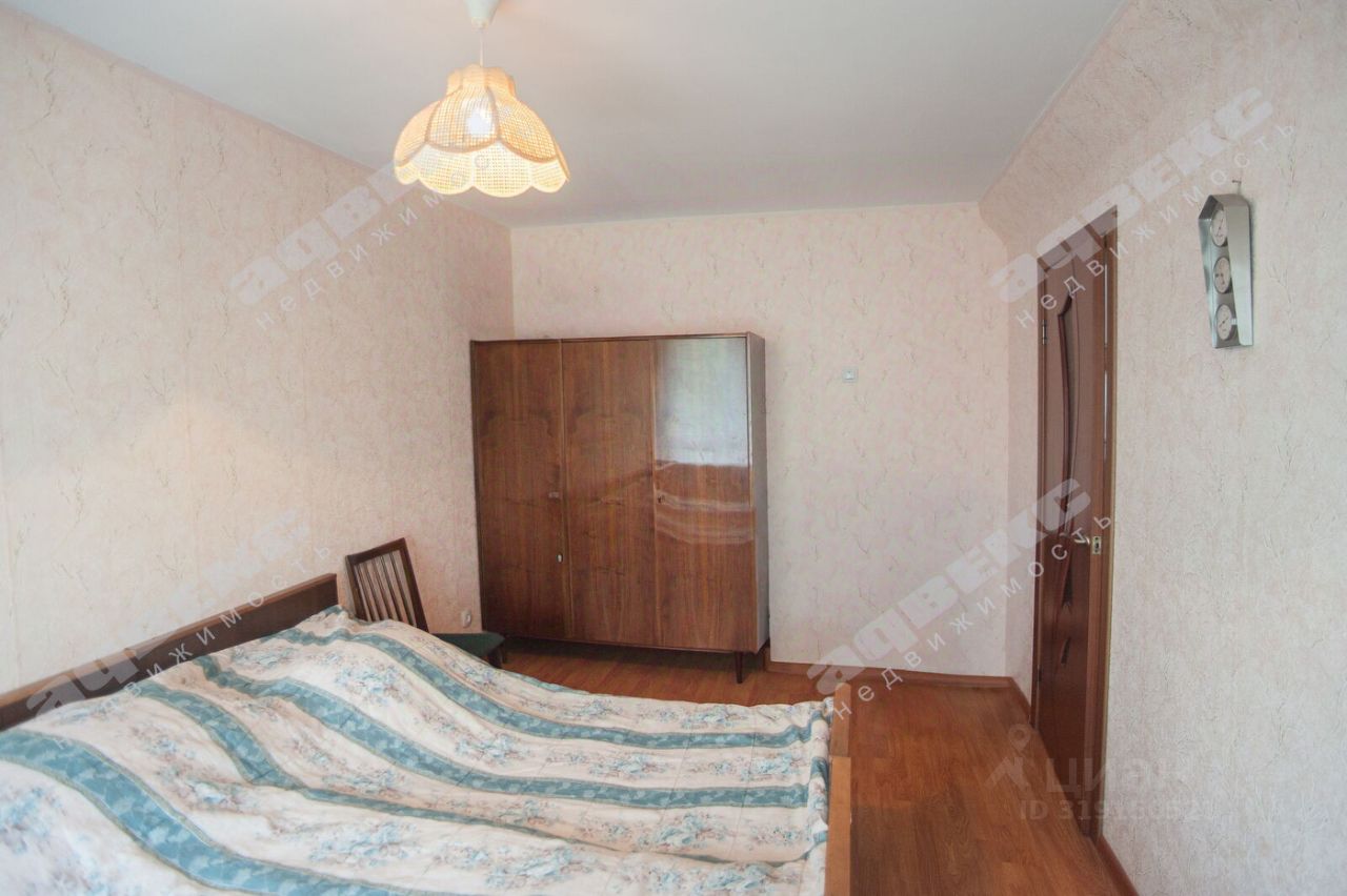 Продажа 3-комн квартиры на вторичном рынке Наличная улица, 36К7