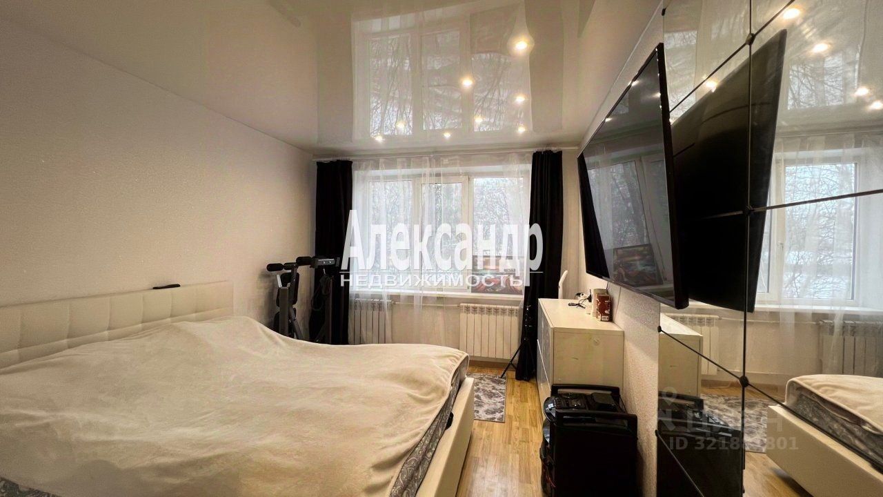 Продажа 4-комн квартиры на вторичном рынке Выборг, улица Гагарина, 18А