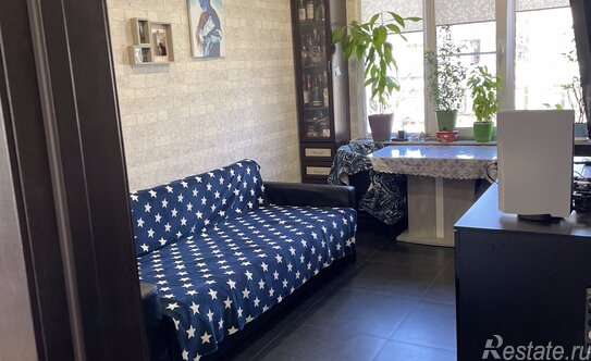 Продажа 3-комн квартиры на вторичном рынке улица Костюшко,  д. 52