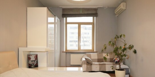 4-комн квартира улица Красина,  д. 24