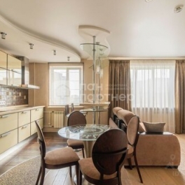 Продажа 2-комн квартиры на вторичном рынке ул Южная,  д. 19