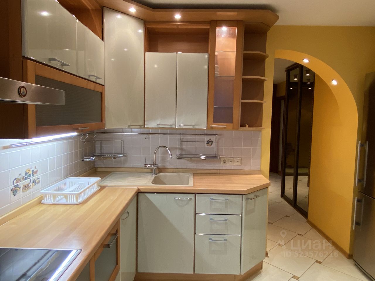 Аренда 2-комн квартиры на вторичном рынке Боровское шоссе, 18К1