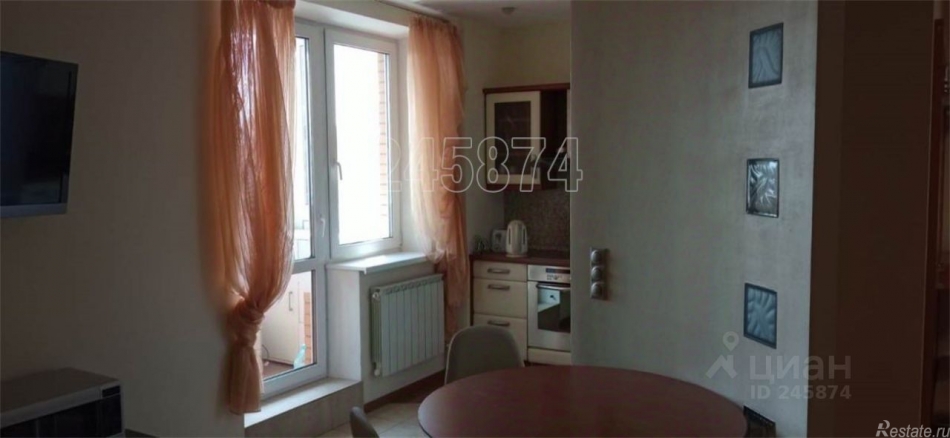 Аренда 2-комн квартиры на вторичном рынке Тепличный пер,  д. 4