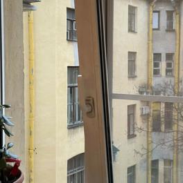 Продажа 3-комн квартиры на вторичном рынке улица Марата,  д. 10