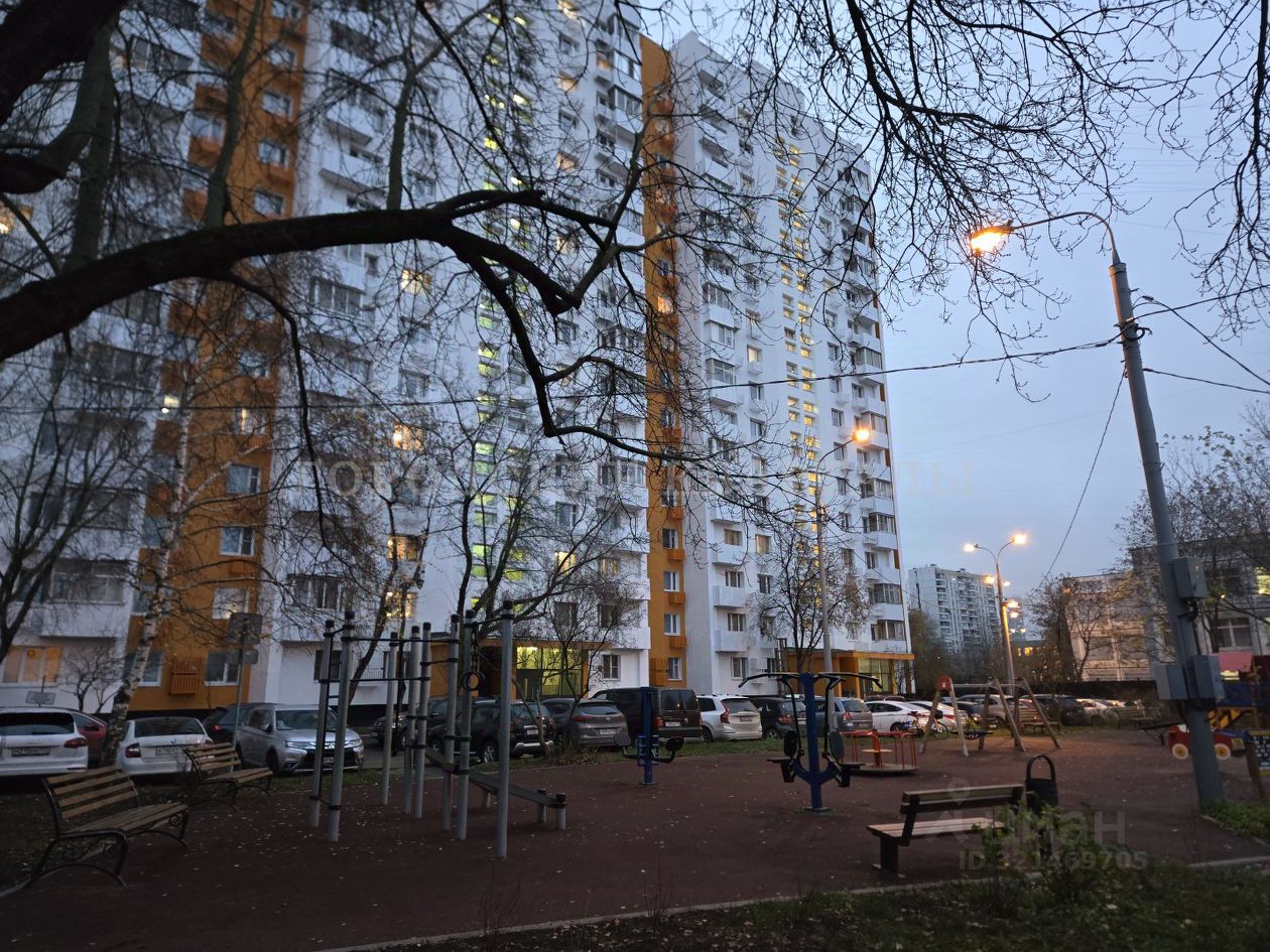 Продажа 3-комн квартиры на вторичном рынке Хорошевское шоссе, 64К1