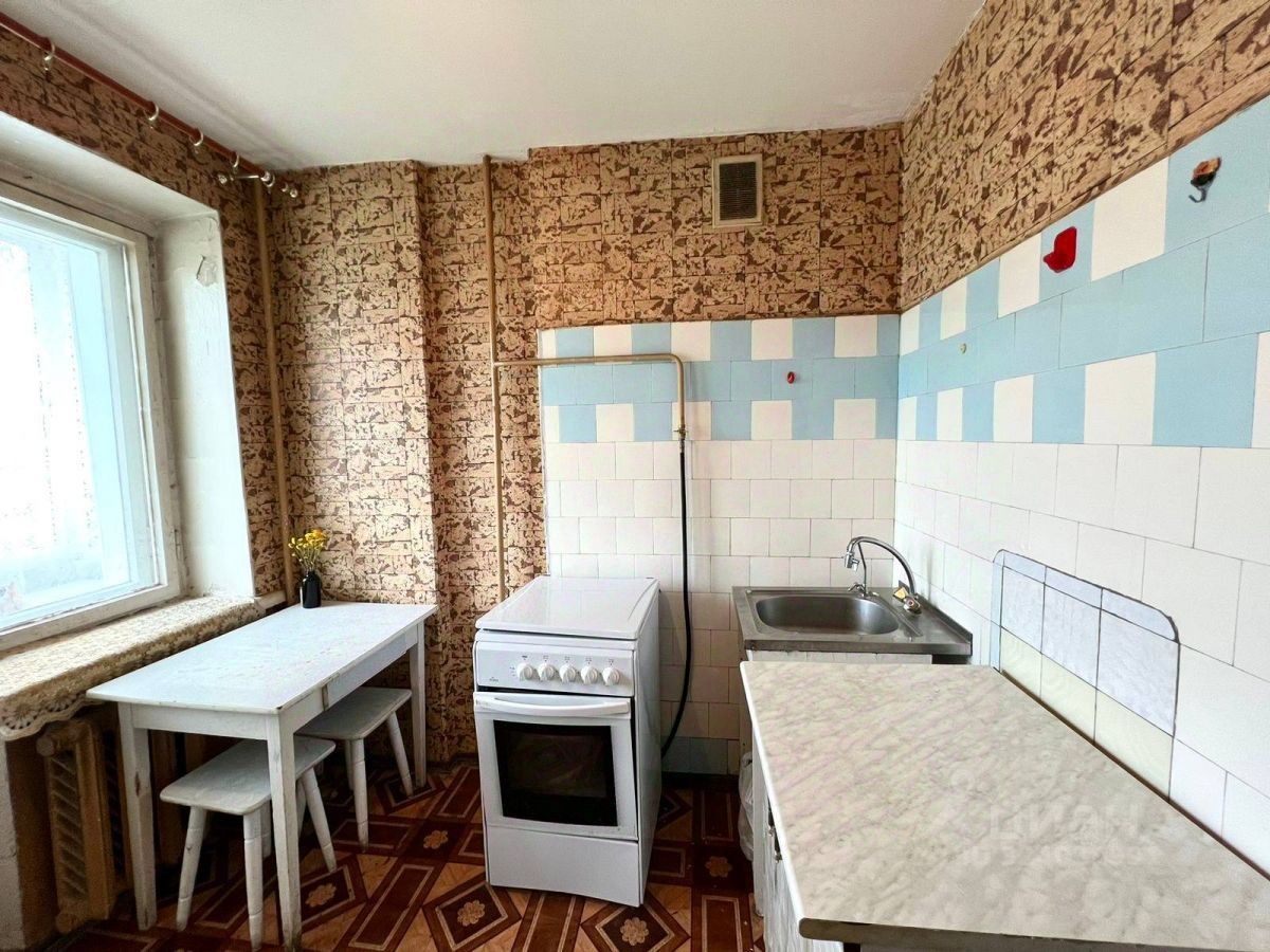 Продажа 2-комн квартиры на вторичном рынке улица Кораблестроителей, 22К1