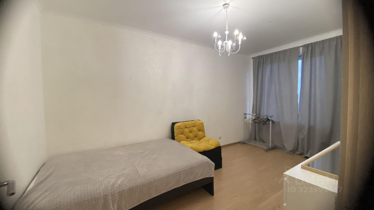 Аренда 1-комн квартиры на вторичном рынке Комендантский проспект, 64к1