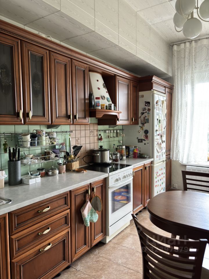 Продажа 2-комн квартиры на вторичном рынке Казарменный переулок, 8С3