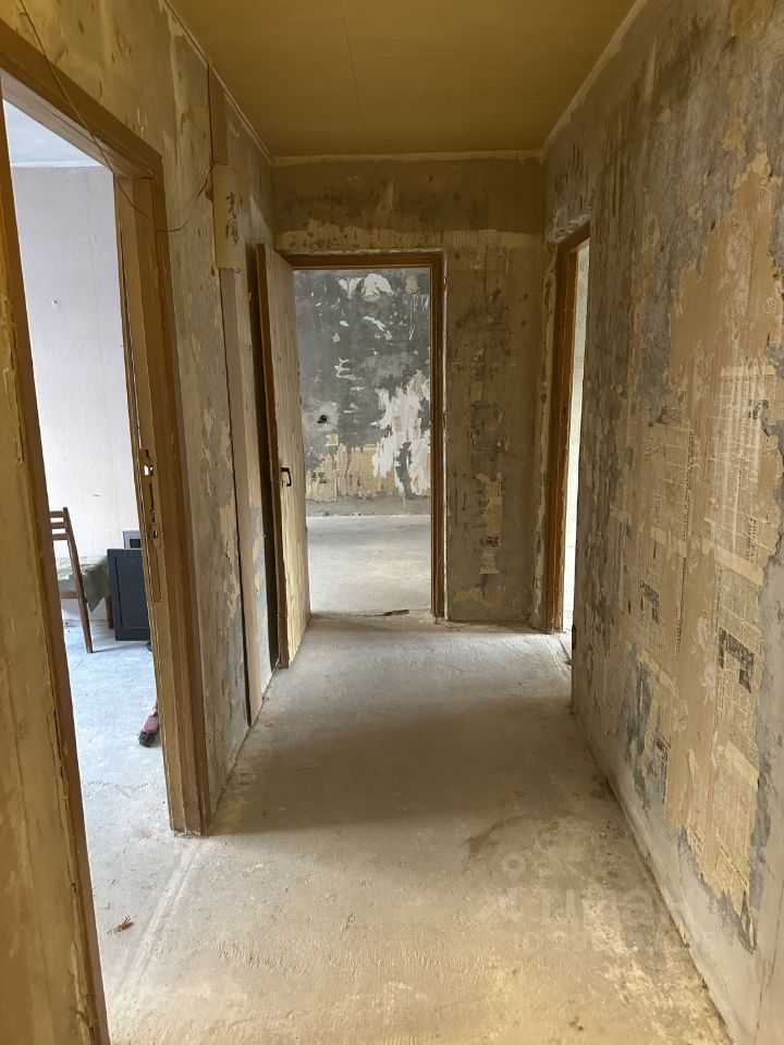 Продажа 3-комн квартиры на вторичном рынке улица Стойкости, 26К1