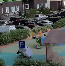 Продажа 3-комн квартиры на вторичном рынке Путилково пгт, улица Новотушинская, 2