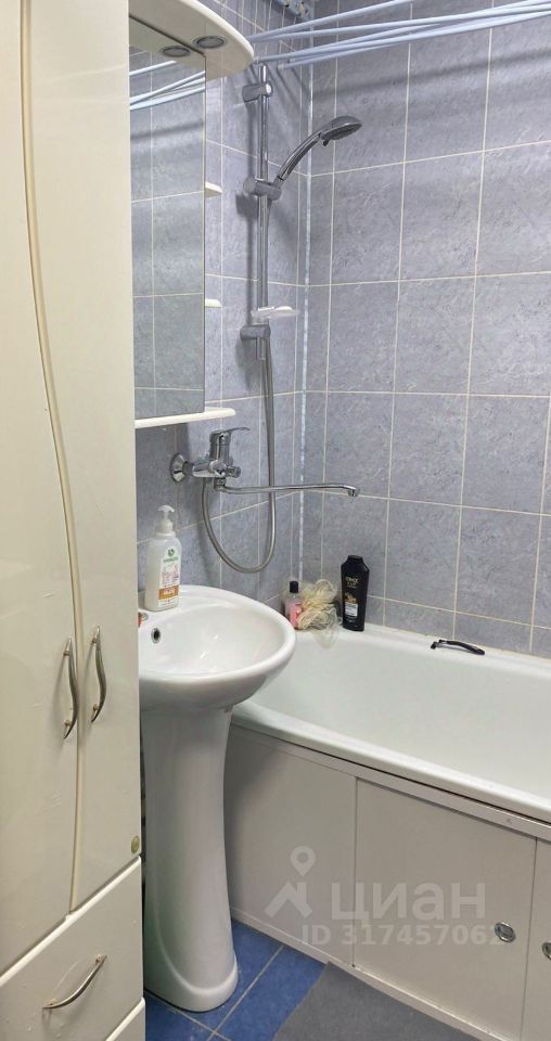 Продажа 1-комн квартиры на вторичном рынке Пронская улица, 9К2