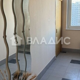 Продажа 1-комн квартиры на вторичном рынке улица Крылатские Холмы,  д. 21