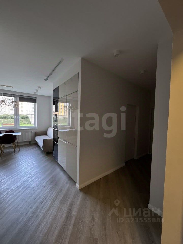 Продажа 2-комн квартиры на вторичном рынке проспект Патриотов, 34