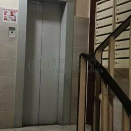 Продажа 2-комн квартиры на вторичном рынке Студенческая улица,  д. 17