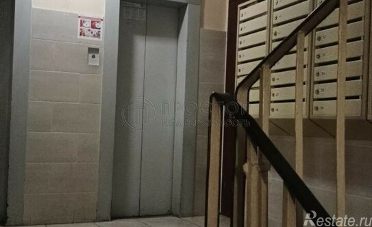 Продажа 2-комн квартиры на вторичном рынке Студенческая улица,  д. 17