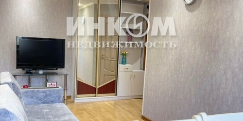 3-комн квартира ул Ясногорская,  д. 3