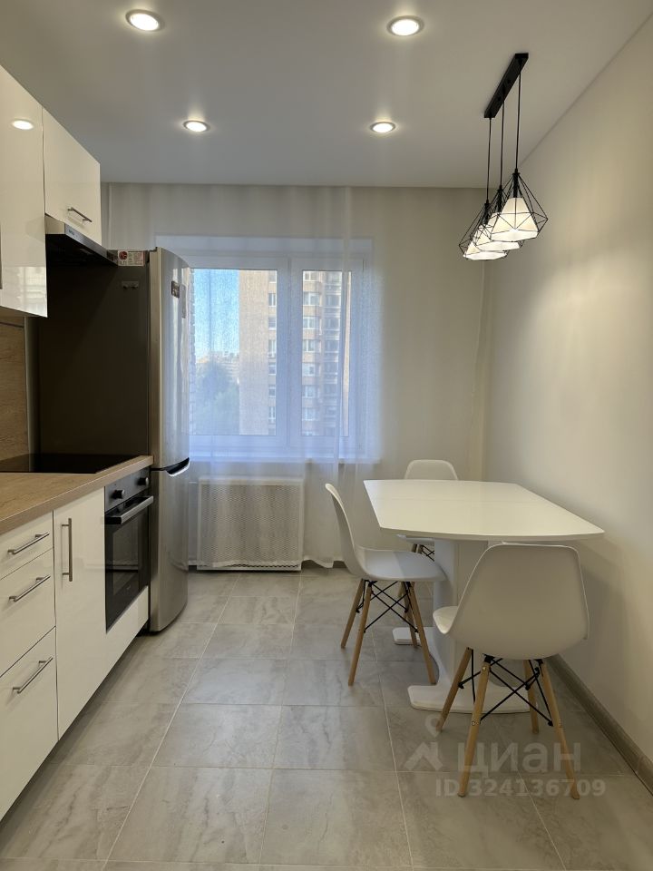 Продажа 2-комн квартиры на вторичном рынке улица Большие Каменщики, 6С1