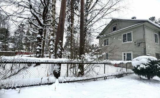 Продажа 1-комн квартиры на вторичном рынке Вырица, ул Красная,  д. 39