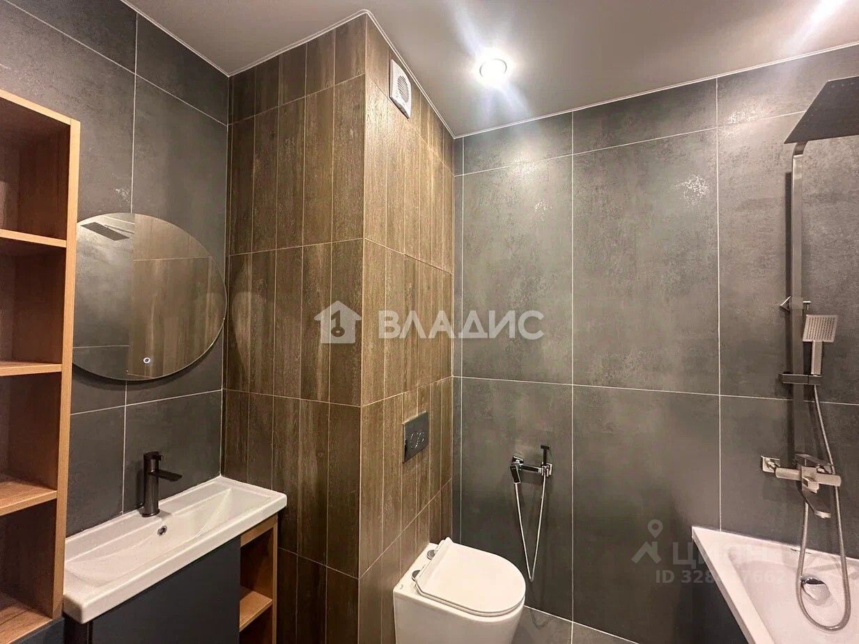 Продажа 2-комн квартиры на вторичном рынке Клинская улица, 2Ак7