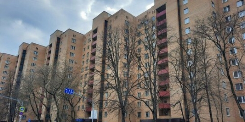2-комн квартира улица Менжинского,  д. 21