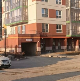 Продажа 2-комн квартиры на вторичном рынке Старорусский пр-кт,  д. 9,  к. 1