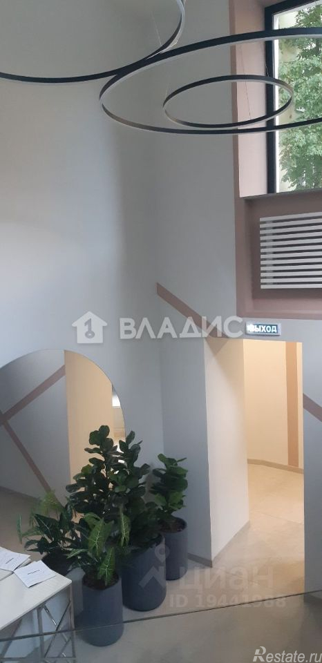 Продажа 1-комн квартиры на вторичном рынке Гончарный 2-й пер,  д. 3