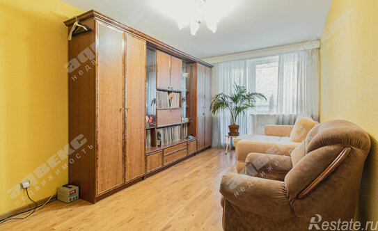 Продажа 1-комн квартиры на вторичном рынке Луначарского пр-кт,  д. 27,  к. 1