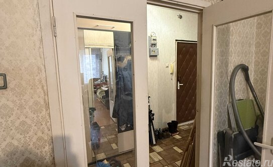 Продажа 1-комн квартиры на вторичном рынке Сертолово г, Кленовая ул,  д. 5 к4