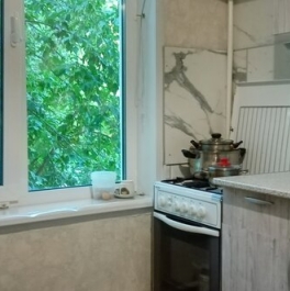 Продажа 1-комн квартиры на вторичном рынке Тайнинская улица,  д. 18