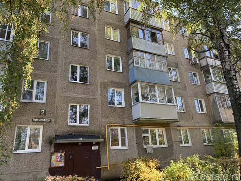Продажа 1-комн квартиры на вторичном рынке Старая Купавна, Микрорайон тер,  д. 2