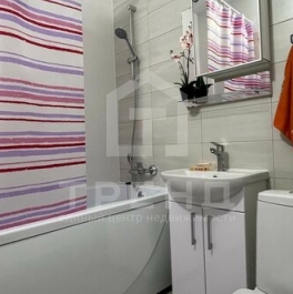 Продажа 1-комн квартиры на вторичном рынке Ветеранов пр-кт,  д. 185,  к. 2 стр 1