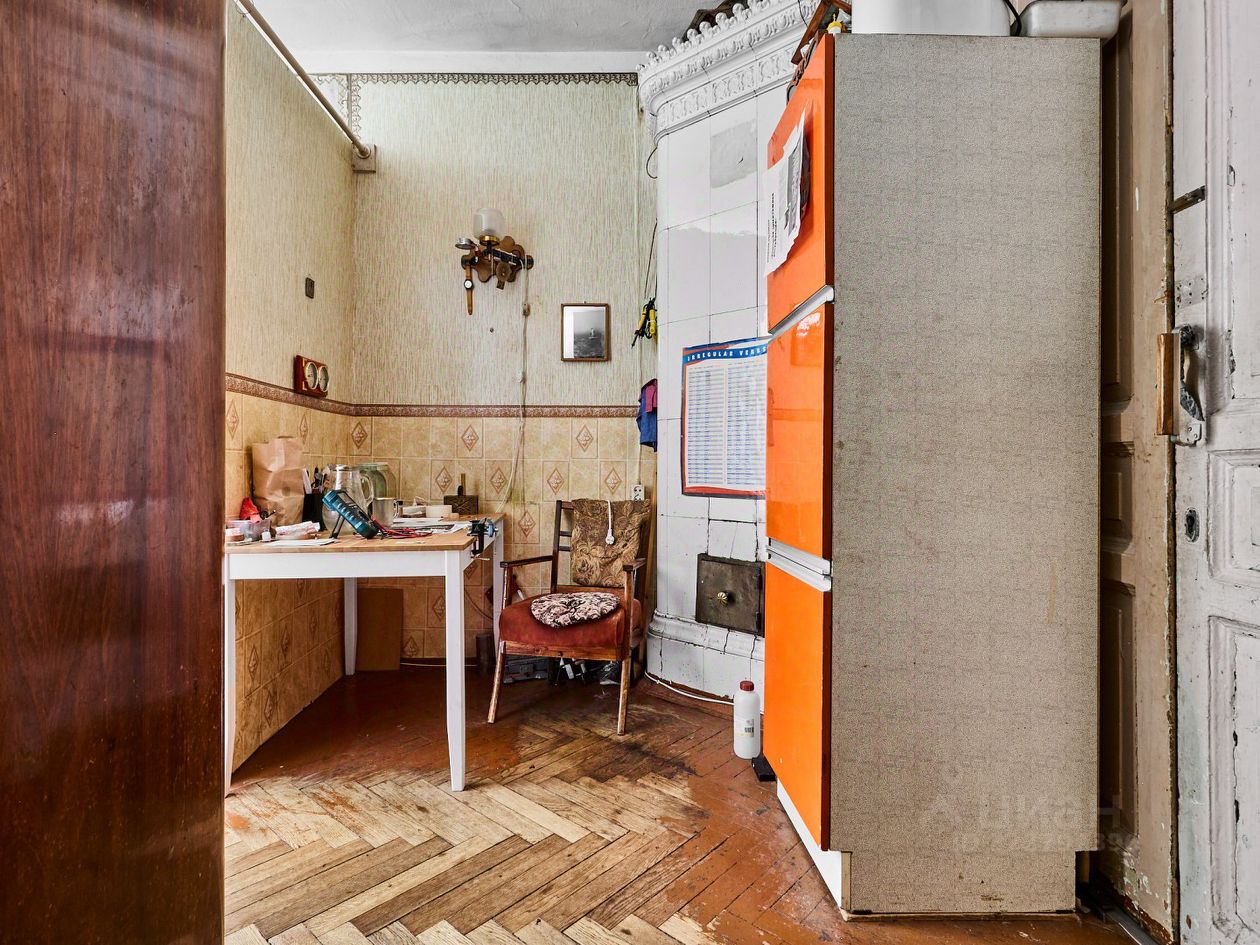 Продажа 6-комн квартиры на вторичном рынке Казанская улица, 42