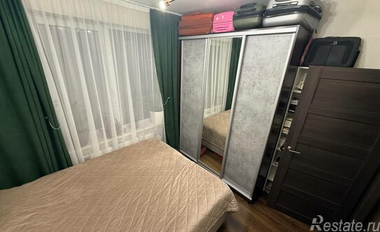 Продажа 1-комн квартиры на вторичном рынке Верхне-Каменская улица,  д. 5