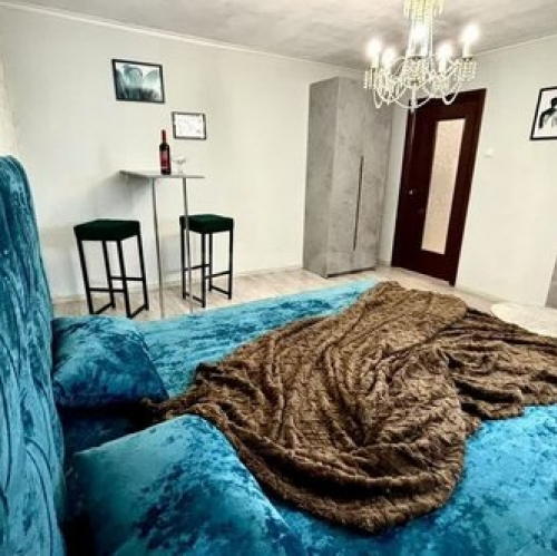 2-комн квартира ул Хасанская,  д. 24