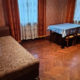 Продажа 2-комн квартиры на вторичном рынке Комсомольская 2-я ул,  д. 28 к2