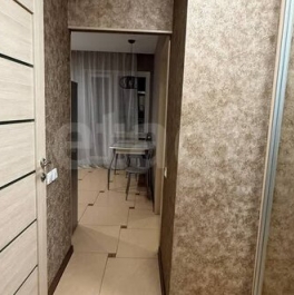 Продажа 1-комн квартиры на вторичном рынке Въезд, Пушкинское шоссе,  д. 13 к4