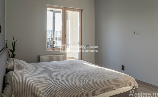 Продажа 3-комн квартиры на вторичном рынке Петровский пр-кт,  д. 22 к2 с1