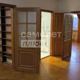 Продажа 4-комн квартиры на вторичном рынке Пятницкое ш,  д. 40