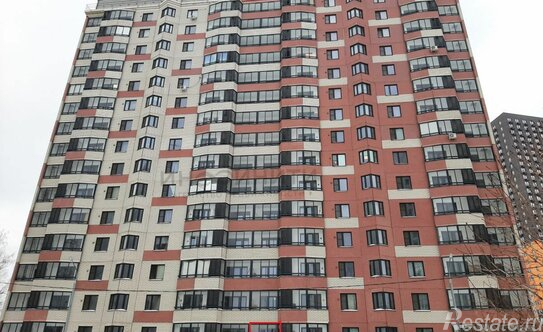 Продажа 3-комн квартиры на вторичном рынке ул Полярная,  д. 22