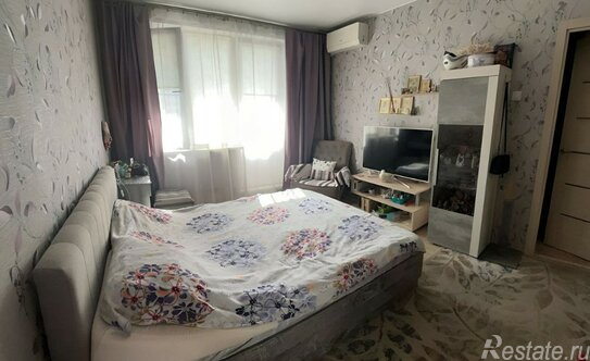 Продажа 2-комн квартиры на вторичном рынке улица Декабристов,  д. 35