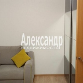 Продажа 1-комн квартиры на вторичном рынке Дальневосточный пр-кт,  д. 25 к1