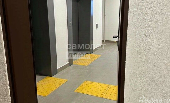 Продажа 4-комн квартиры на вторичном рынке ул Малыгина,  д. 12