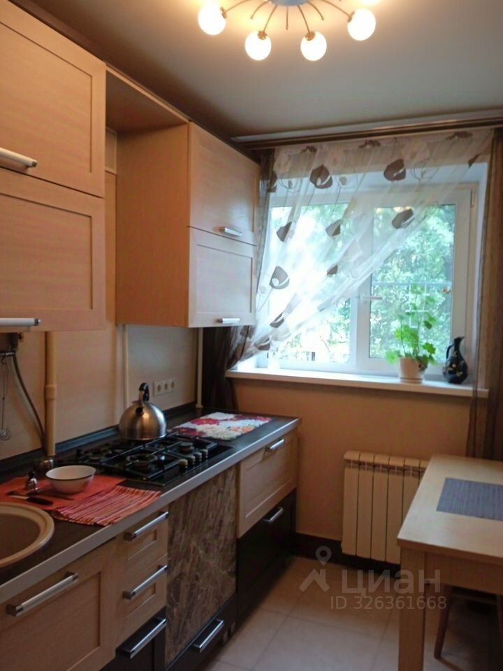 Продажа 3-комн квартиры на вторичном рынке Коломна, улица Ленина, 76
