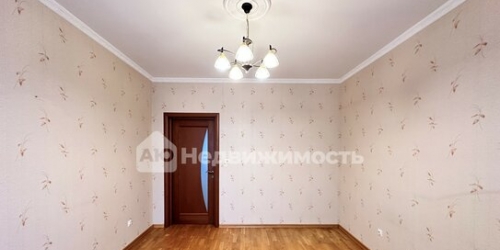 3-комн квартира Долгоозёрная улица,  д. 14