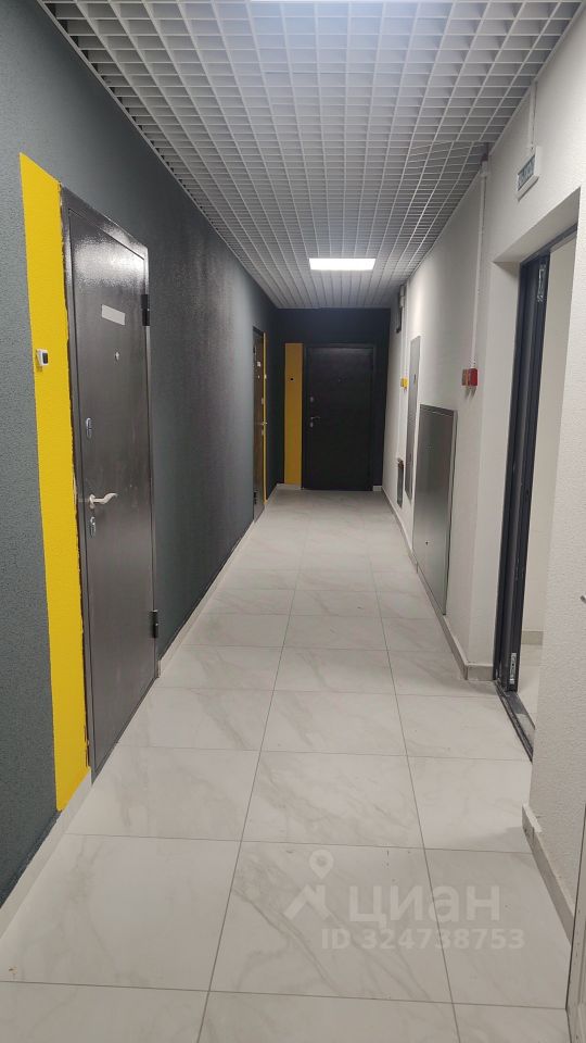 Продажа 2-комн квартиры на вторичном рынке пос. Шушары, улица Окуловская, 13