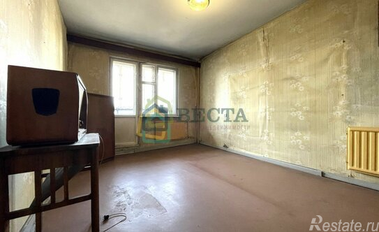 Продажа 2-комн квартиры на вторичном рынке улица Кораблестроителей,  д. 35 к1